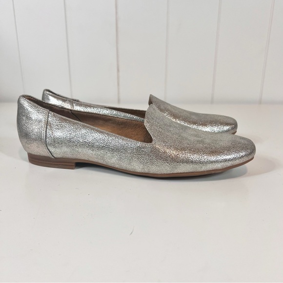 Naturalizer Shoes - Naturalizer Shoes Womens 8 M Kit2 Slip On Loafer Flats Silver Faux Leather